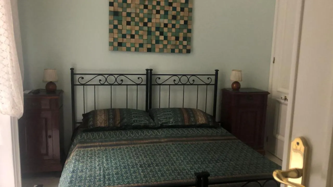 La Stanza Di Zeza Bed & Breakfast Naples